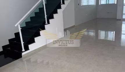 Sobrado com 3 Suítes para Comprar, 174m² - Vila Marina, Santo André/SP.