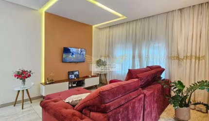 Casa Térrea Comercial/Residencial com 2 Quartos para Alugar, 159m² - Bairro Jardim, Santo André/SP.