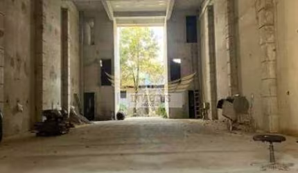 Galpão Comercial para Alugar, 600m² - Bairro Campestre, Santo André/SP.