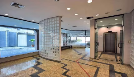 Prédio Comercial Monousuário para Comprar, 4.504m² - Luz, São Paulo/SP.