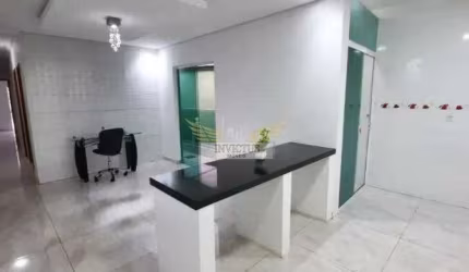 Sobrado com 2 Quartos para Alugar, 90m² - Campestre, Santo André/SP.