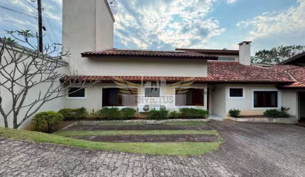 Casa em Condomínio para Comprar, 500m² - Condomínio FlamboyantB, Atibaia/SP.