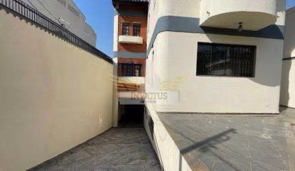 Sobrado com 3 Quartos para Comprar, 324m² - Vila Alpina, Santo André/SP.