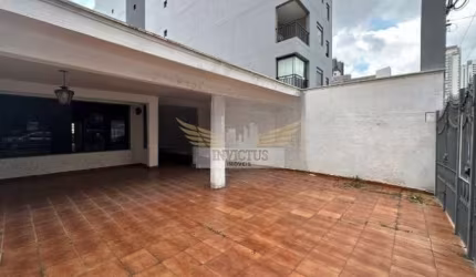 Casa Térrea com 2 Quartos para Comprar, 320m² - Campestre, Santo André/SP.