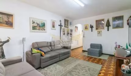 Sobrado com 2 Quartos para Comprar, 133m² - Campestre, Santo André/SP.