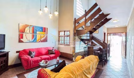 Sobrado Mobiliado com 3 Quartos para Comprar, 339m² - Campestre, Santo André/SP.