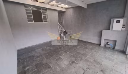 Casa Comercial/Residencial para Comprar, 136m² - Bairro Jardim Santo Alberto, Santo André/SP.