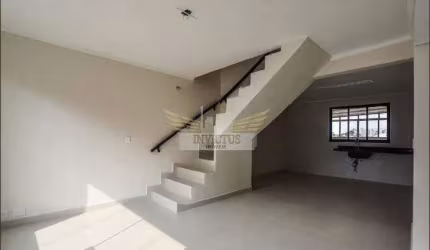 Sobrado com 2 Dormitórios para Comprar, 150m² - Vila Scarpelli, Santo André/SP.
