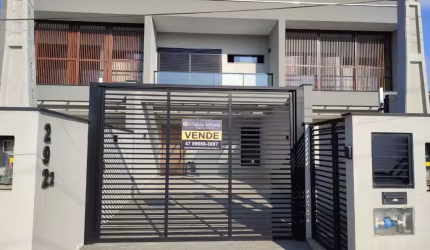 Excelente Geminado com piscina 100% mobiliado...