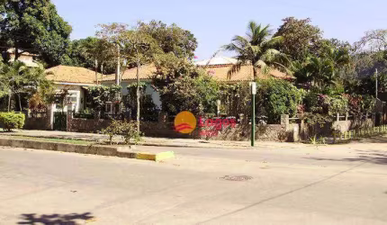 Casa com 4 dormitórios à venda, 233 m² por R$ 5.000.000,00 - Itacoatiara - Niterói/RJ