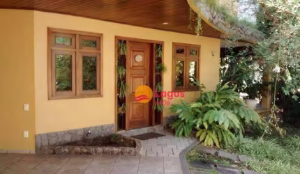 Casa com 4 dormitórios à venda, 302 m² por R$ 2.700.000,00 - Piratininga - Niterói/RJ