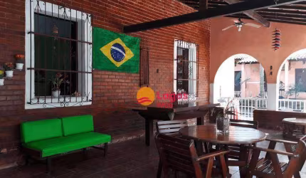 Casa com 7 quartos, 550 m² por R$ 5.700.000,00 - Santa Rosa - Niterói/RJ