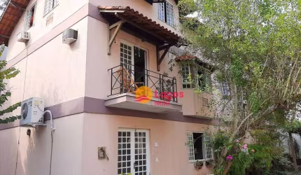 Casa com 5 quartos, 169 m² por R$ 550.000 - Maria Paula - Niterói/RJ
