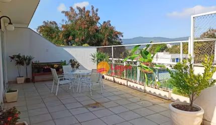 Cobertura Linear com 3 dormitórios à venda, 216 m² por R$ 1.300.000 - Itaipu - Niterói/RJ