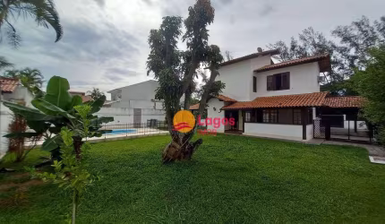 Casa com 4 dormitórios à venda, 300 m² por R$ 2.600.000,00 - Camboinhas - Niterói/RJ
