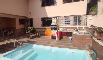 Casa com 5 quartos por R$ 1.200.000 - Icaraí /RJ