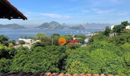 Casa com 4 dormitórios à venda, 608 m² por R$ 1.800.000,00 - São Francisco - Niterói/RJ