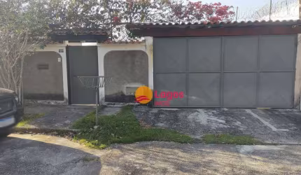 Casa com 3 dormitórios à venda, 335 m² por R$ 850.000,00 - Vila Progresso - Niterói/RJ
