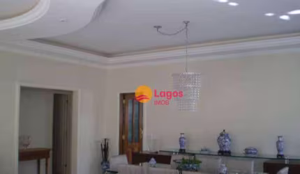 Magnífica casa com 5 quartos por R$ 2.100.000 - Centro - Maricá/RJ