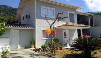 Casa com 3 quartos, 340 m² por R$ 1.600.000 - Piratininga - Niterói/RJ