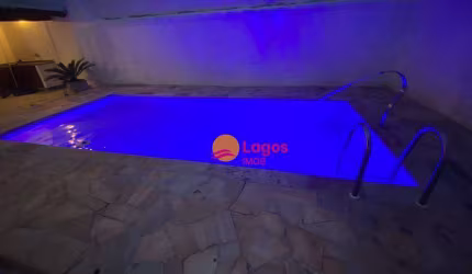 Casa com 5 quartos à venda em Piratininga!