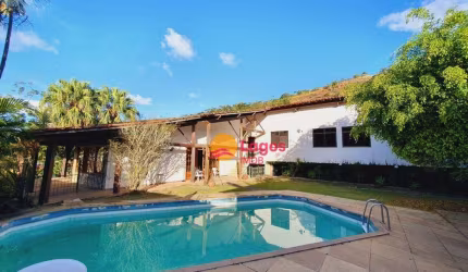 Casa com 4 dormitórios à venda, 500 m² por R$ 2.000.000,00 - Itaipu - Niterói/RJ