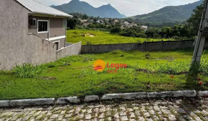 Terreno à venda, 253 m² por R$ 160.000,00 - Flamengo - Maricá/RJ