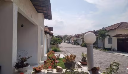 Casa à venda, 70 m² por R$ 290.000,00 - Clube dos Engenheiros - Araruama/RJ
