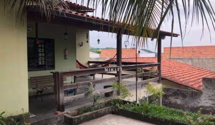 Casa à venda, 132 m² por R$ 430.000,00 - Maria Paula - São Gonçalo/RJ