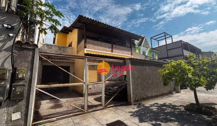 Casa com 3 dormitórios à venda por R$ 1.600.000,00 - Centro - Niterói/RJ