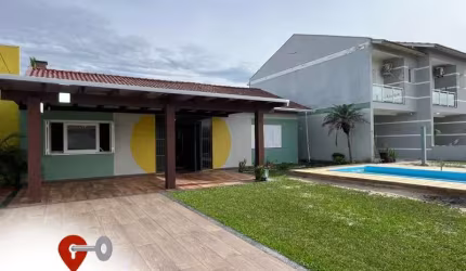 CASA LOCALIZADA EM IMBÉ