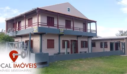 POUSADA/CASA A 50 METROS DO MAR EM TRAMANDAÍ.