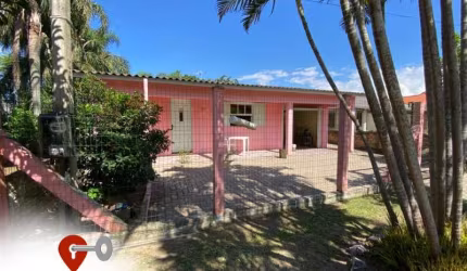 CASA COM AMPLO TERRENO EM ZONA DE MORADORES, OSÓRIO-RS