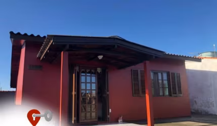 CASA COM 2 DORMITÓRIOS EM OÁSIS DO SUL