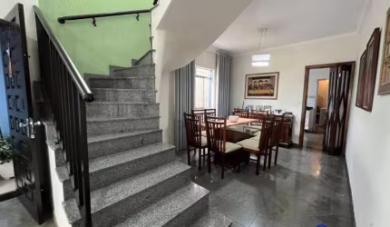 Sobrado com 2 dormitórios à venda, 230 m² por R$ 880.000,00 - Centro - Diadema/SP