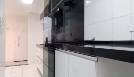 Apartamento com 3 dormitórios à venda, 69 m² por R$ 570.000,00 - Centro - Diadema/SP