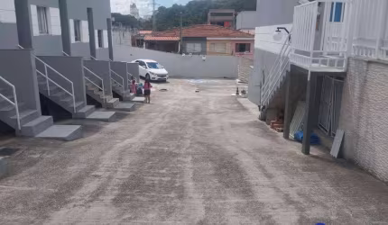 Sobrado com 2 dormitórios à venda, 78 m² por R$ 295.000 - Paulicéia - São Bernardo do Campo/SP