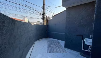 Casa com 1 dormitório para alugar, 45 m² por R$ 930/mês - Vila Nogueira - Diadema/SP