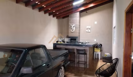 Casa á venda - Centro - Jardinópolis /SP