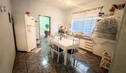 Casa á Venda - Bonfim Paulista / SP