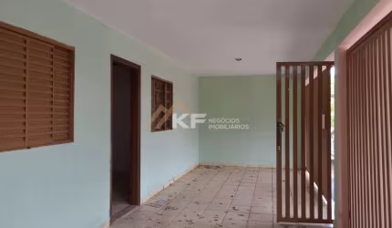 Casa á venda - Serra Azul/SP