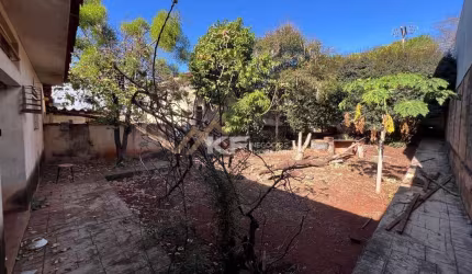 Terreno Área à venda Parque dos Bandeirantes com 525m² - Ideal para prédio residencial ou comercial.