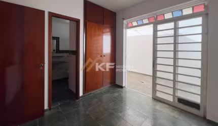 Apartamento à venda térreo com quintal no Jardim Irája - R$165.000,00