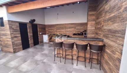 Casa reformada com 3 Quartos - 1 Suíte com Closet -  Área Gourmet á venda no Jardim Zara