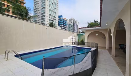 Casa com 4 dormitórios à venda, 300 m² por R$ 4.284.000,00 - Canto do Forte - Praia Grande/SP