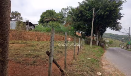 Terreno à venda, 773 m² por R$ 280.000,00 - Roma - Volta Redonda/RJ