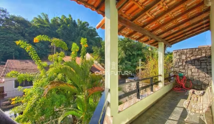 Casa com 3 dormitórios à venda, 246 m² por R$ 836.000 - Morada da Granja - Barra Mansa/RJ