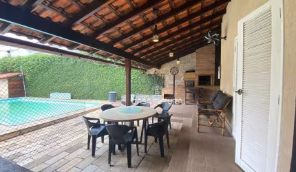 Casa com 3 dormitórios à venda, 196 m² por R$ 1.310.000,00 - Jardim Amália - Volta Redonda/RJ