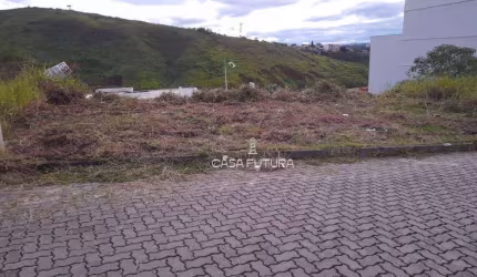 Terreno à venda, 350 m² por R$ 300.000,00 - Jardim Provence II - Volta Redonda/RJ
