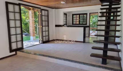 Casa com 2 dormitórios à venda, 60 m² por R$ 300.000,00 - Vila Benfica - Itatiaia/RJ